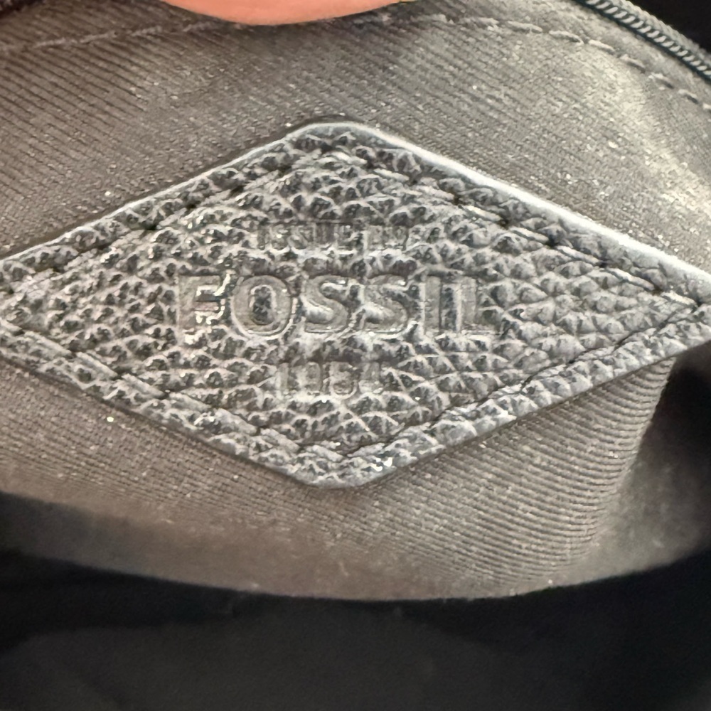 Fossil Vintage Black Pebbled Leather Crossbody GUC - Picture 10 of 11